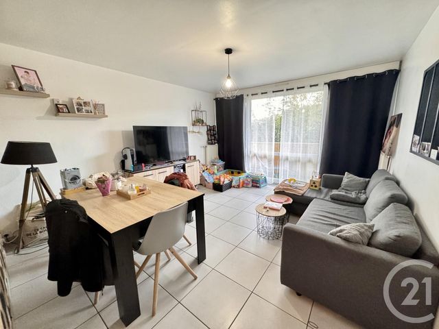 Appartement F3 à vendre - 3 pièces - 65.0 m2 - OUTREAU - 62 - NORD-PAS-DE-CALAIS - Century 21 Transimmo