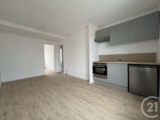 Appartement à louer - 2 pièces - 30.7 m2 - BOULOGNE SUR MER - 62 - NORD-PAS-DE-CALAIS - Century 21 Transimmo