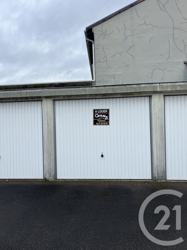 parking à louer - 15.0 m2 - ST MARTIN BOULOGNE - 62 - NORD-PAS-DE-CALAIS - Century 21 Transimmo